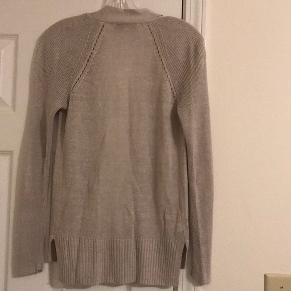‼️LAST DAY‼️ VGUC~Ann Taylor Loft Sweater - Picture 5 of 7